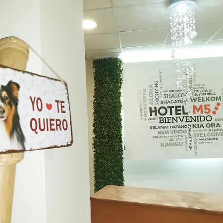 M5 Valencia Aeropuerto Otel *